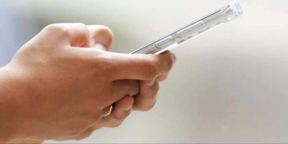 Bombarded with spam texts? Stats show the problem is getting worse in Canada