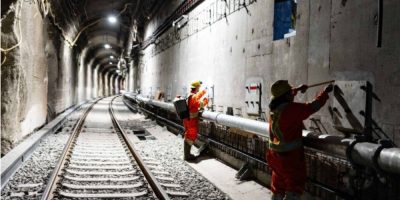 Canada adds surprise 67,000 jobs in October, unemployment rate drops to 6.9%