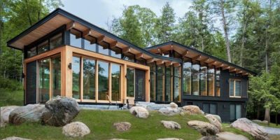 The famed Muskoka cottage from 'Heated Rivalry' will soon be bookable on Airbnb