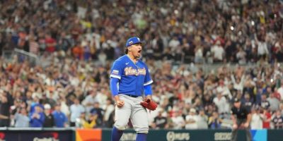 Venezuela beats US 3-2 to win first World Baseball Classic title