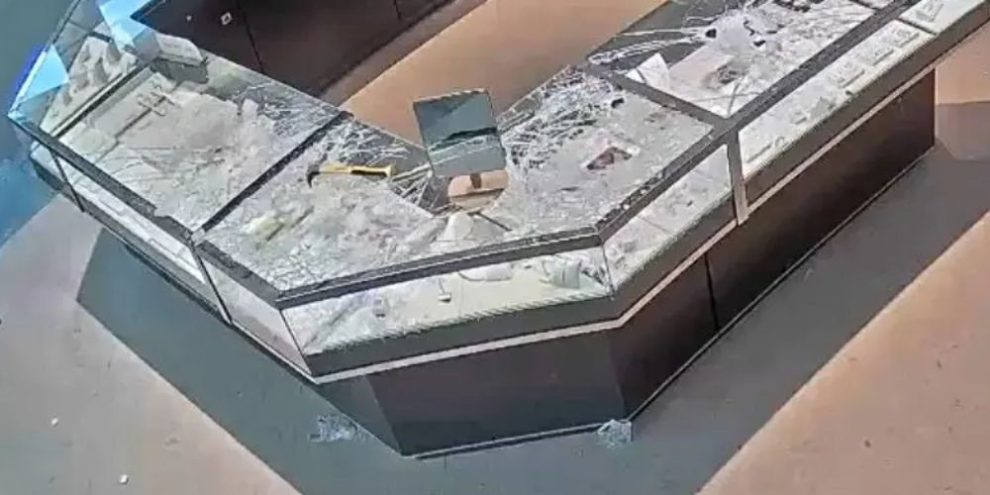 Smashed display case inside Michael Hill jewelry store at the Georgian Mall in Barrie following a robbery on March 17, 2026.